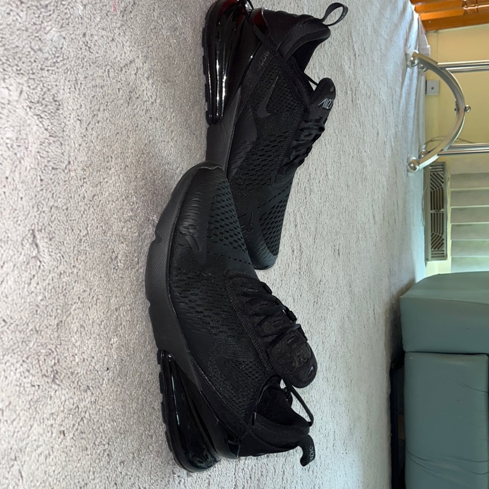 Nike Mens Shoes - Air270